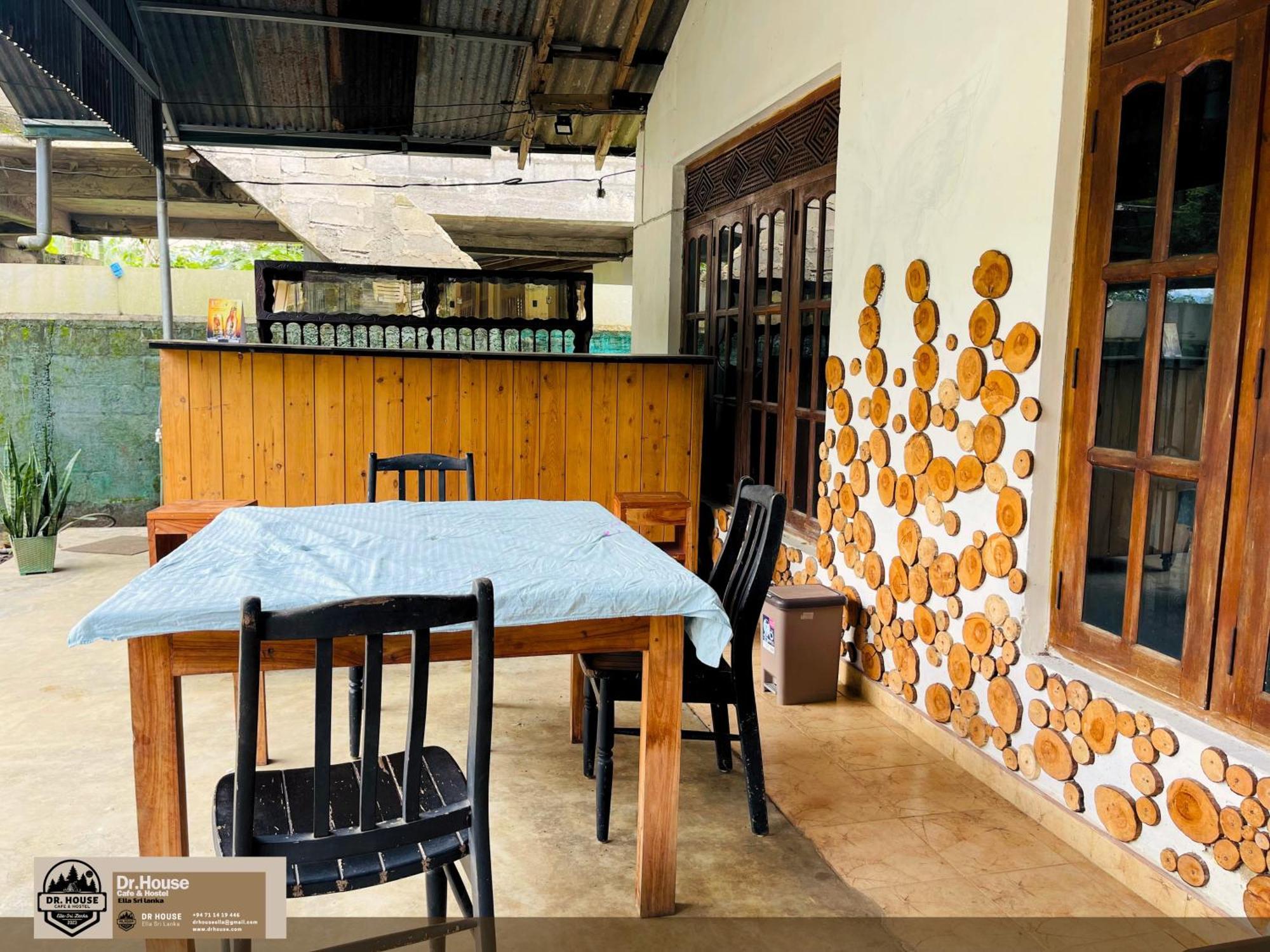 Dr House Ella - Hostel & Cafe Εξωτερικό φωτογραφία