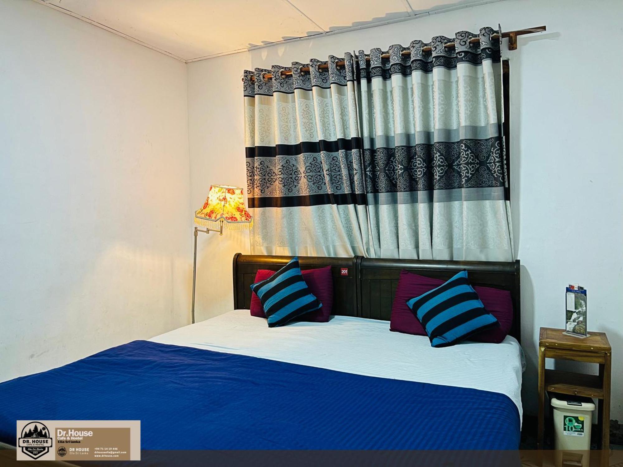 Dr House Ella - Hostel & Cafe Εξωτερικό φωτογραφία